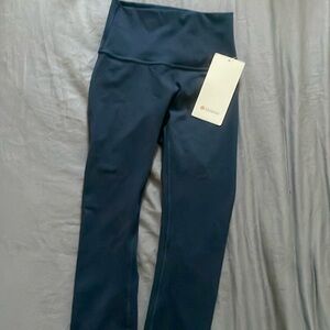 Lululemon Girls Wunder Under HR Crop 21” Flux SIZE 2